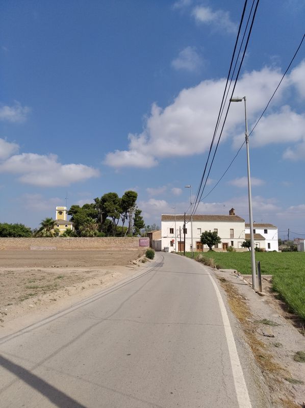 De Calle Mariano Segarra 3, Burjasot a Carrer del Mestre Palau 11, Burjassot