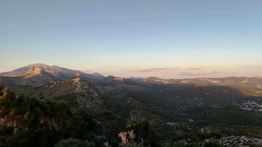 Mallorca a peu: puig d'en Farineta