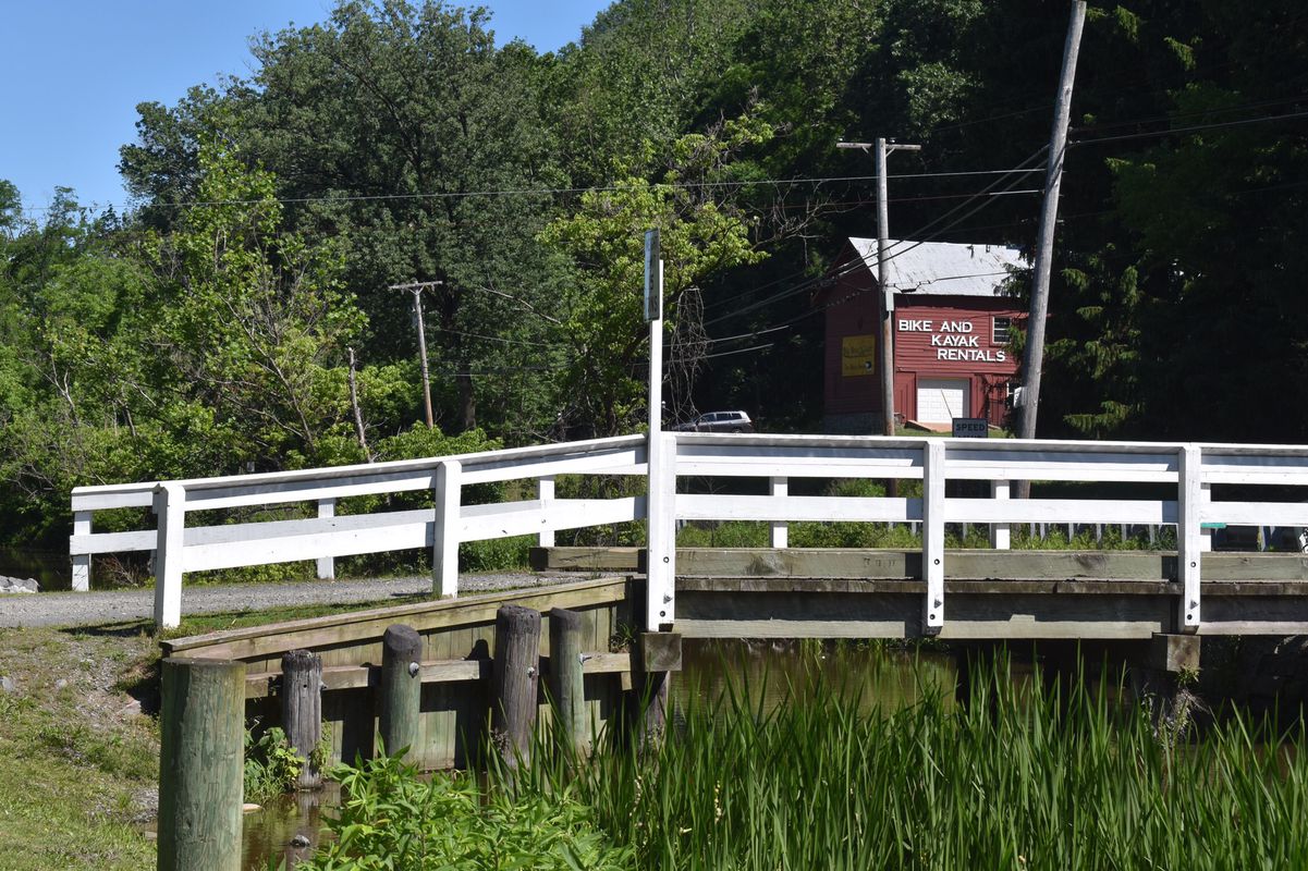 21 York St, Lambertville to Washington Crossing Pennington Rd, Titusville