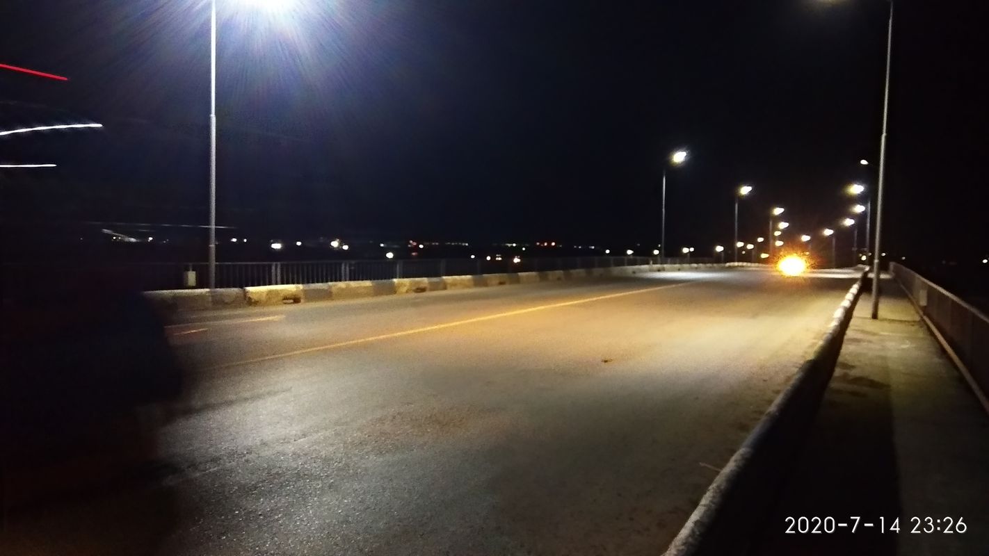 От улица Комарова, Уральск до улица Комарова, Уральск