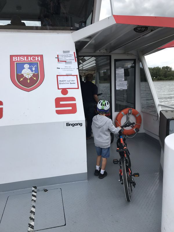 [Fichtenweg] Xanten - Wesel + Eis - Fähre ⛴ - Xanten