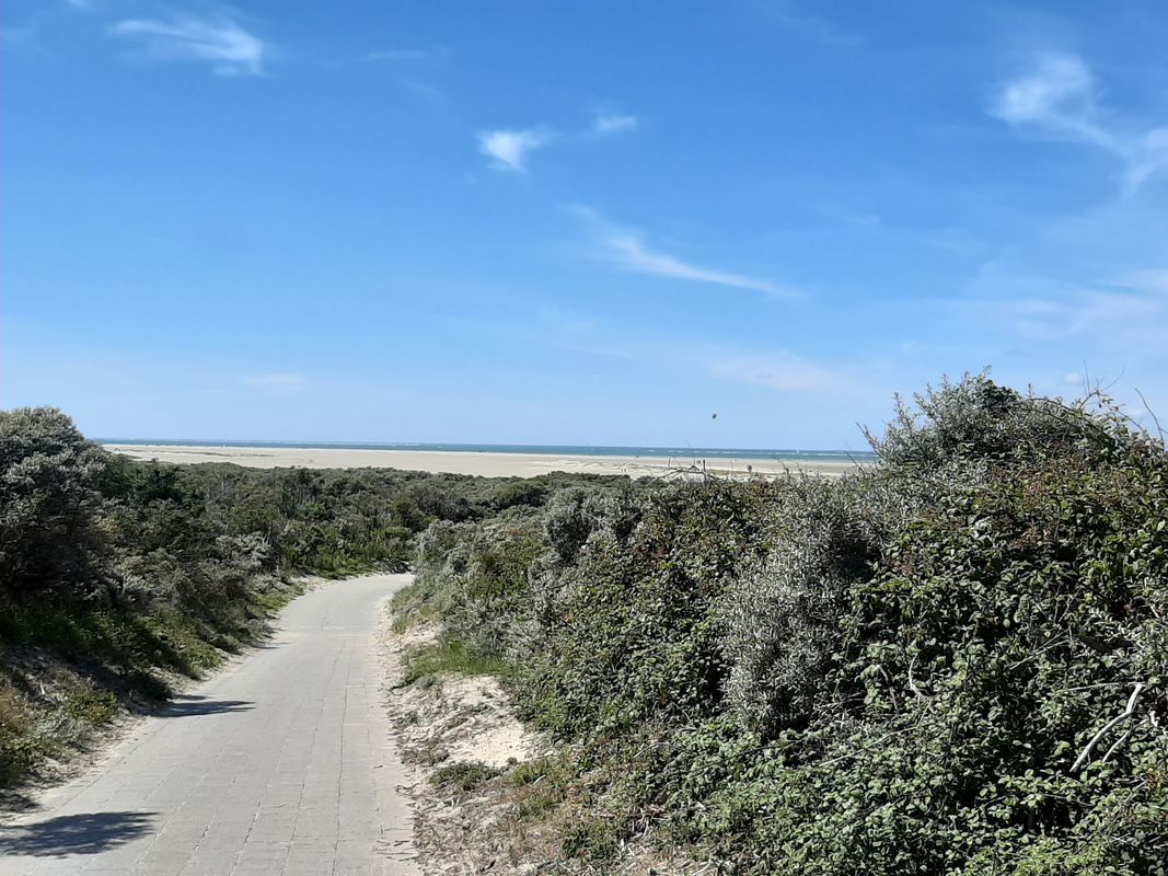 Hogezoom 1, Burgh-Haamstede naar Kapelleweg 17, Scharendijke