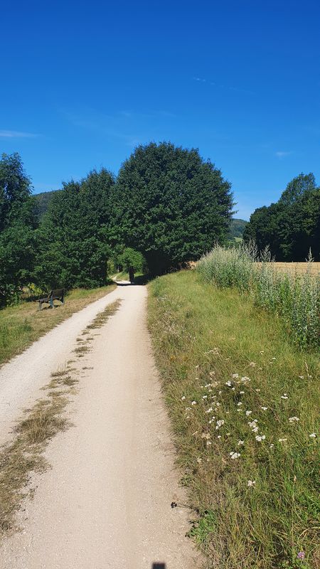 Bahnhofstraße 12, Vorra nach Bahnhofstraße 4a, Vorra