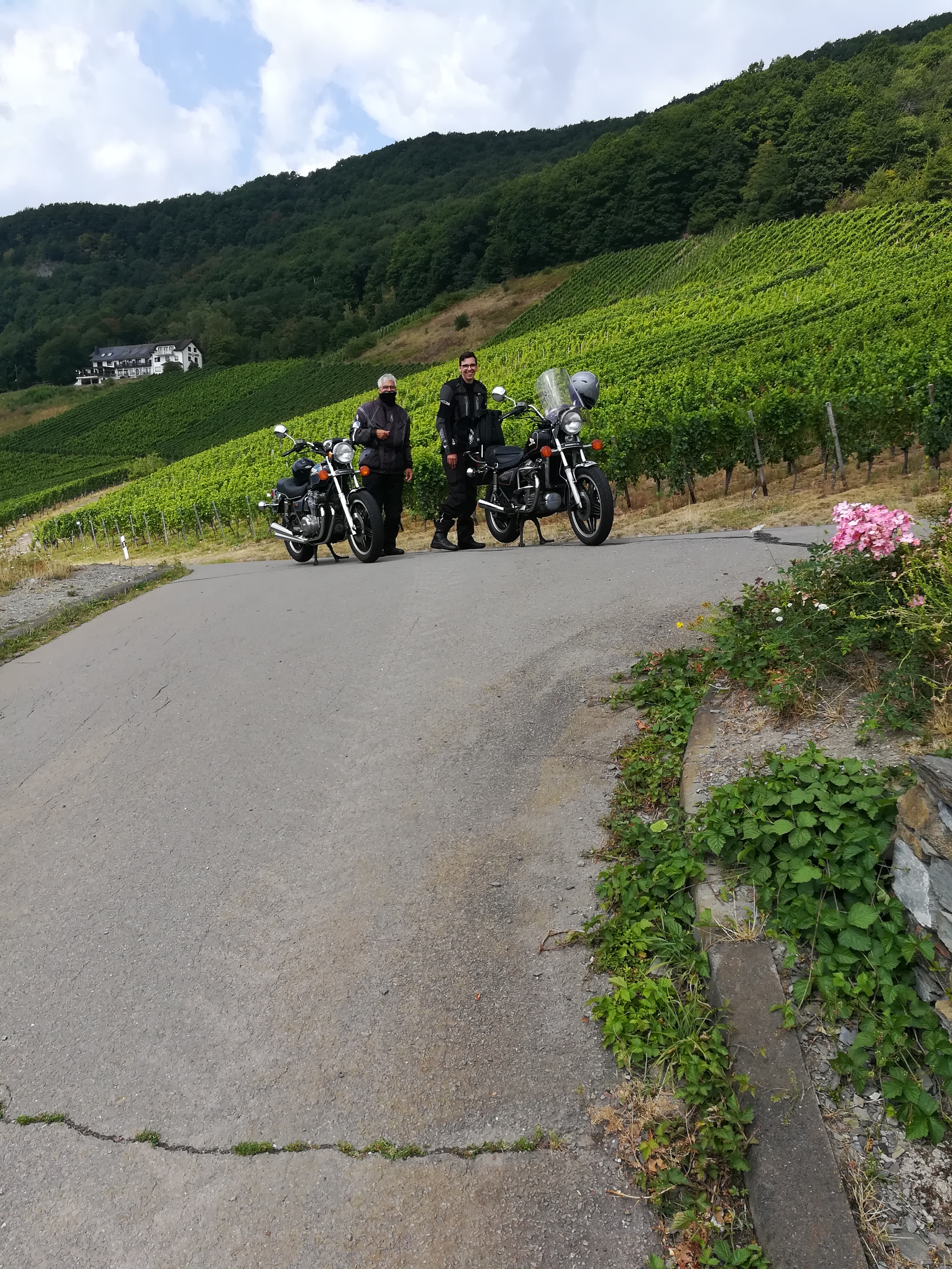 Neustraße 4, Sehlem nach Salmaue 6, Salmtal