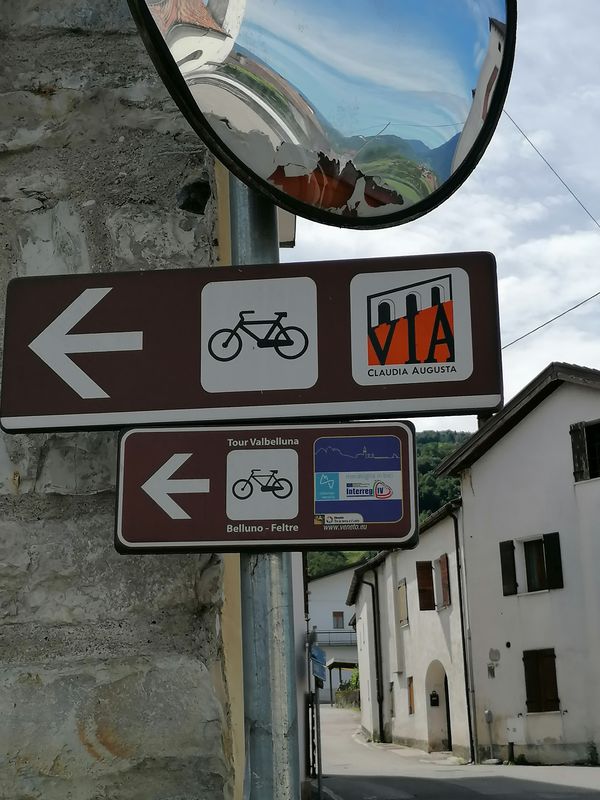 Via Calzamatta 6, Feltre nach Via Lamberto Chisini 9, Pieve di Soligo