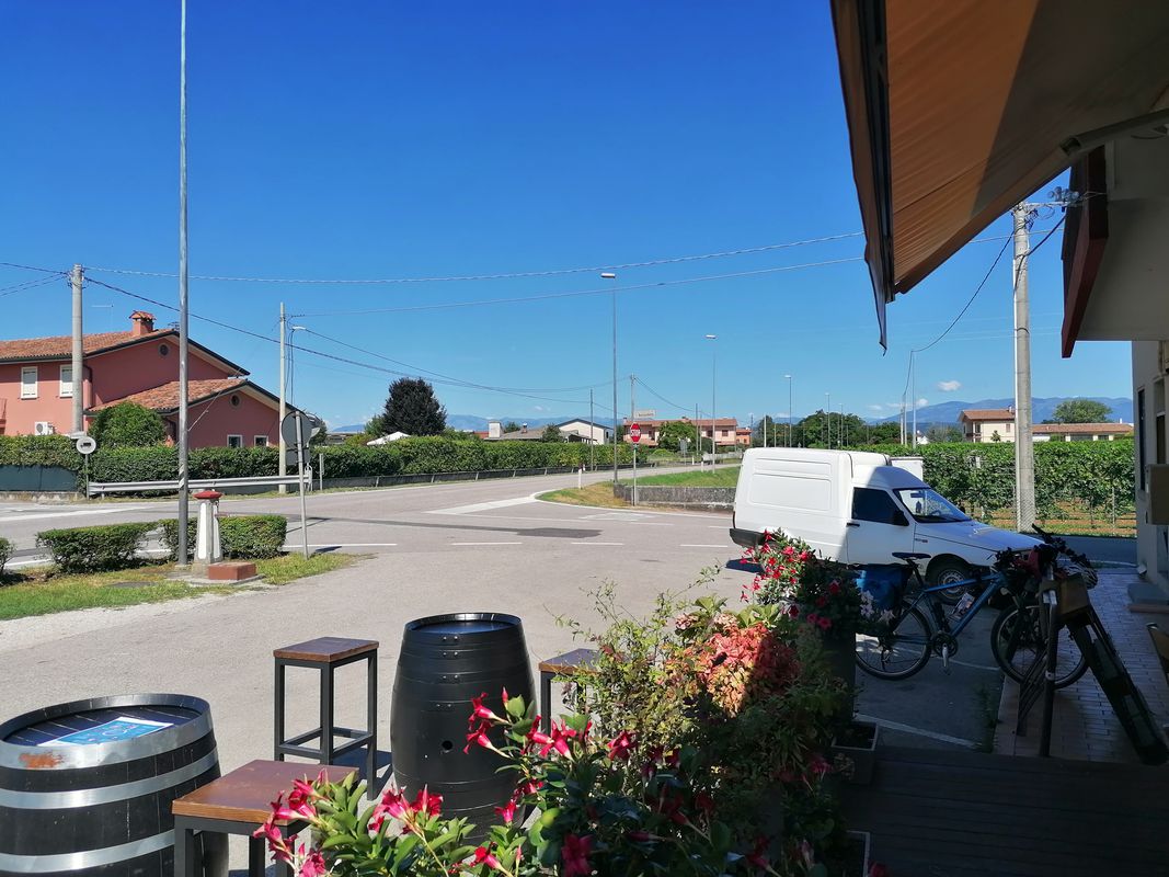 Piazza Vittorio Emanuele 38, Pieve di Soligo nach Via Giovanni Felisati 102, Venezia