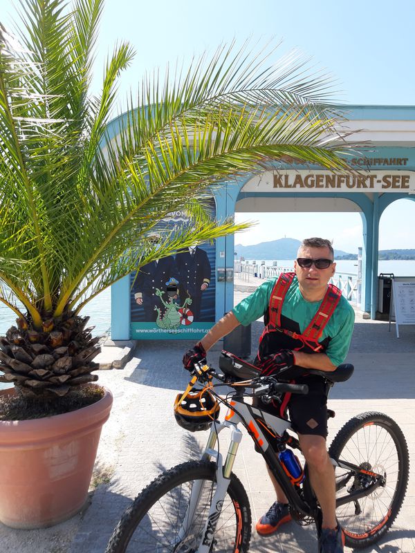 Seecorso 19, Velden am Wörthersee nach Augsdorfer Straße 14, Velden am Wörthersee