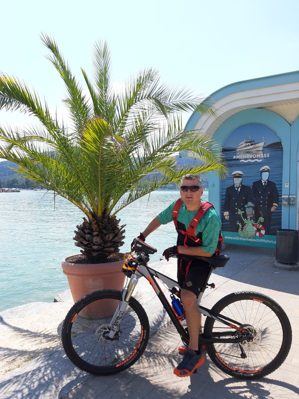 Seecorso 19, Velden am Wörthersee nach Augsdorfer Straße 14, Velden am Wörthersee