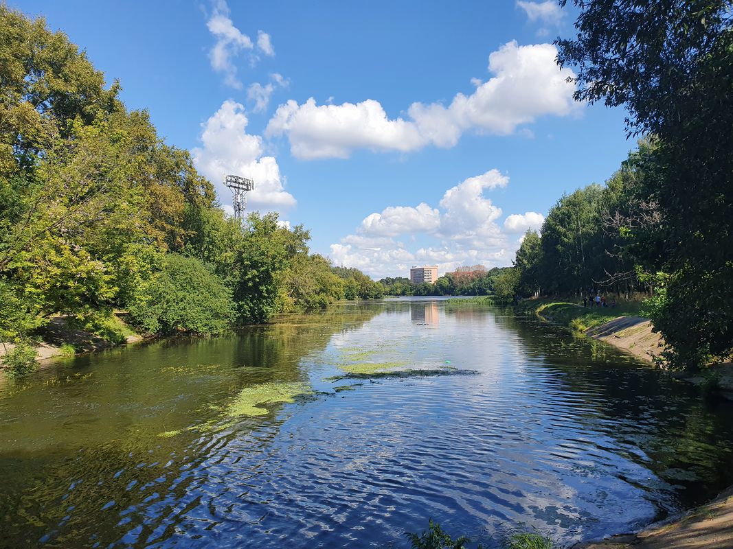 От улица Врубеля 7, Москва до улица Врубеля 8, Москва