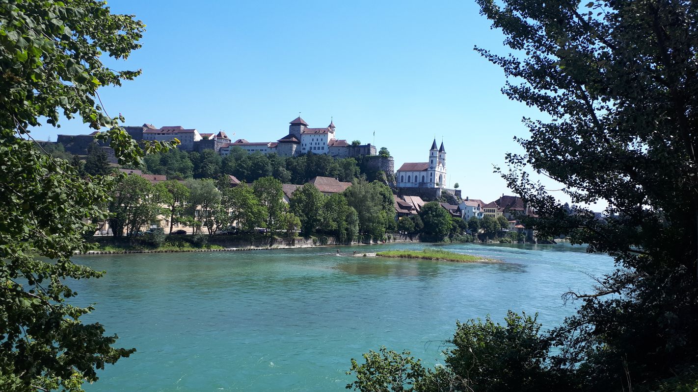 Langmattstrasse 12, Erlinsbach nach Oberfeldstrasse 44, Oftringen