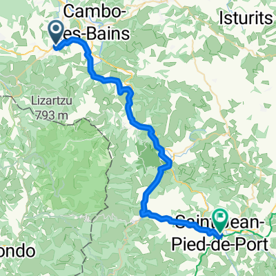 De 390 Route Karrika Nagusia, Espelette à Place du Général de Gaulle, Saint-Jean-Pied-de-Port