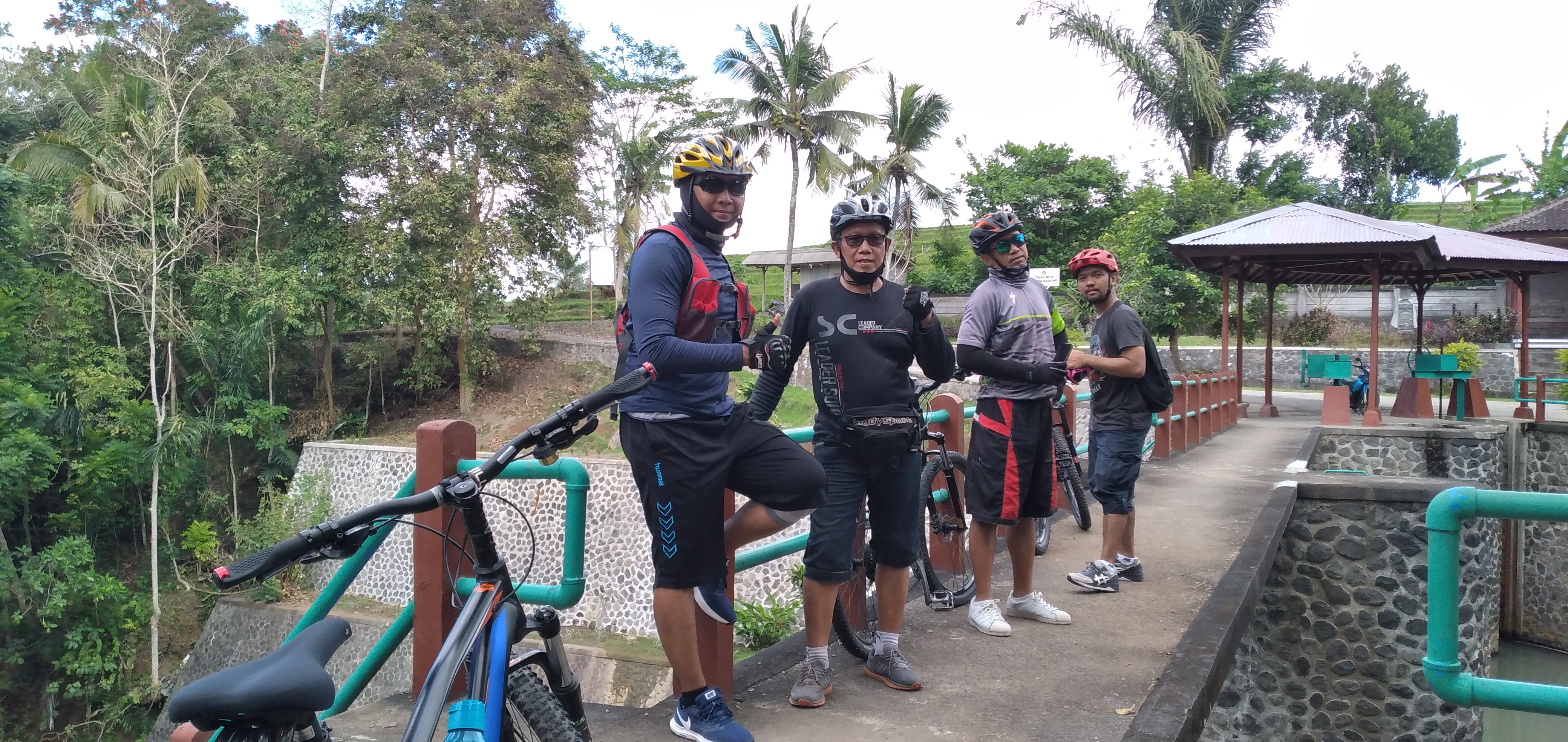 Jalan Tunggak Bingin 16, Kecamatan Denpasar Selatan to Jalan Tunggak Bingin 16, Kecamatan Denpasar Selatan