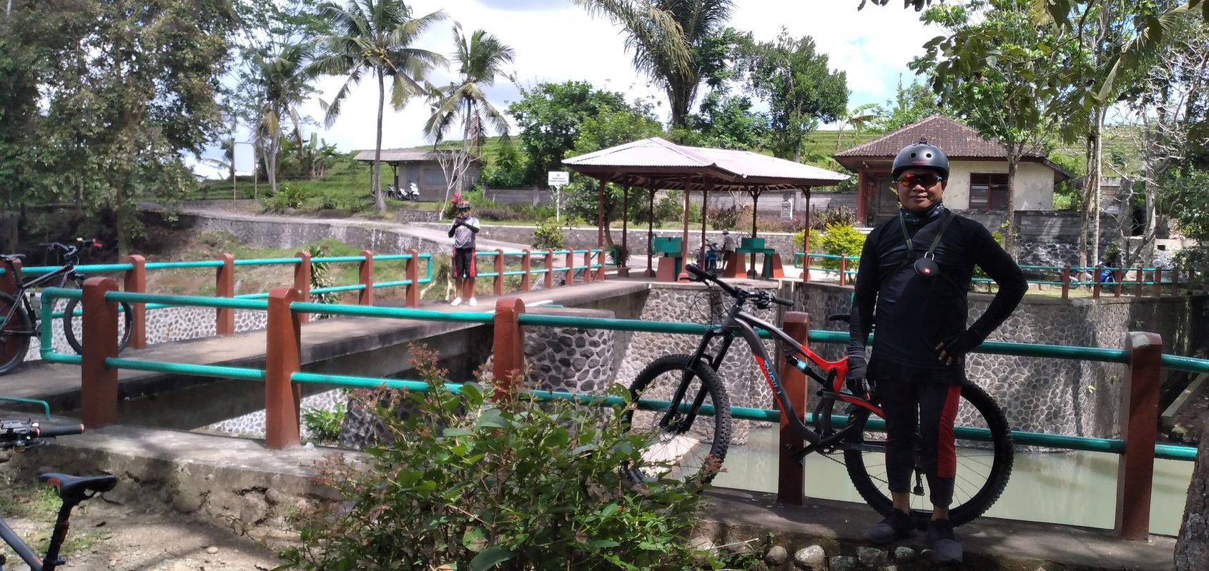 Jalan Tunggak Bingin 16, Kecamatan Denpasar Selatan to Jalan Tunggak Bingin 16, Kecamatan Denpasar Selatan