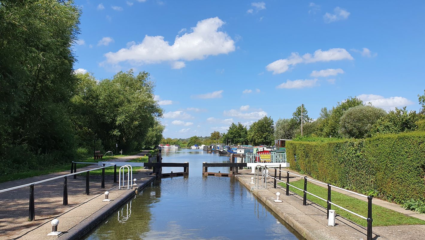 Hayden Court 228, Cheshunt to Saint Andrew Street Car Park