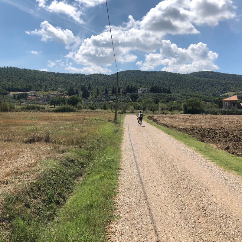 Da Via Europa 2, Passignano sul Trasimeno a Case Sparse Sant'Arcangelo, Magione