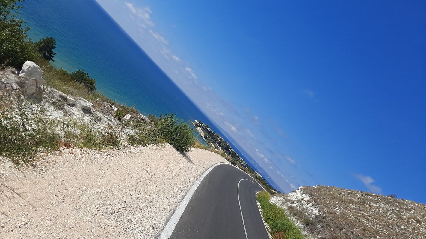 Unnamed Road to Balchik