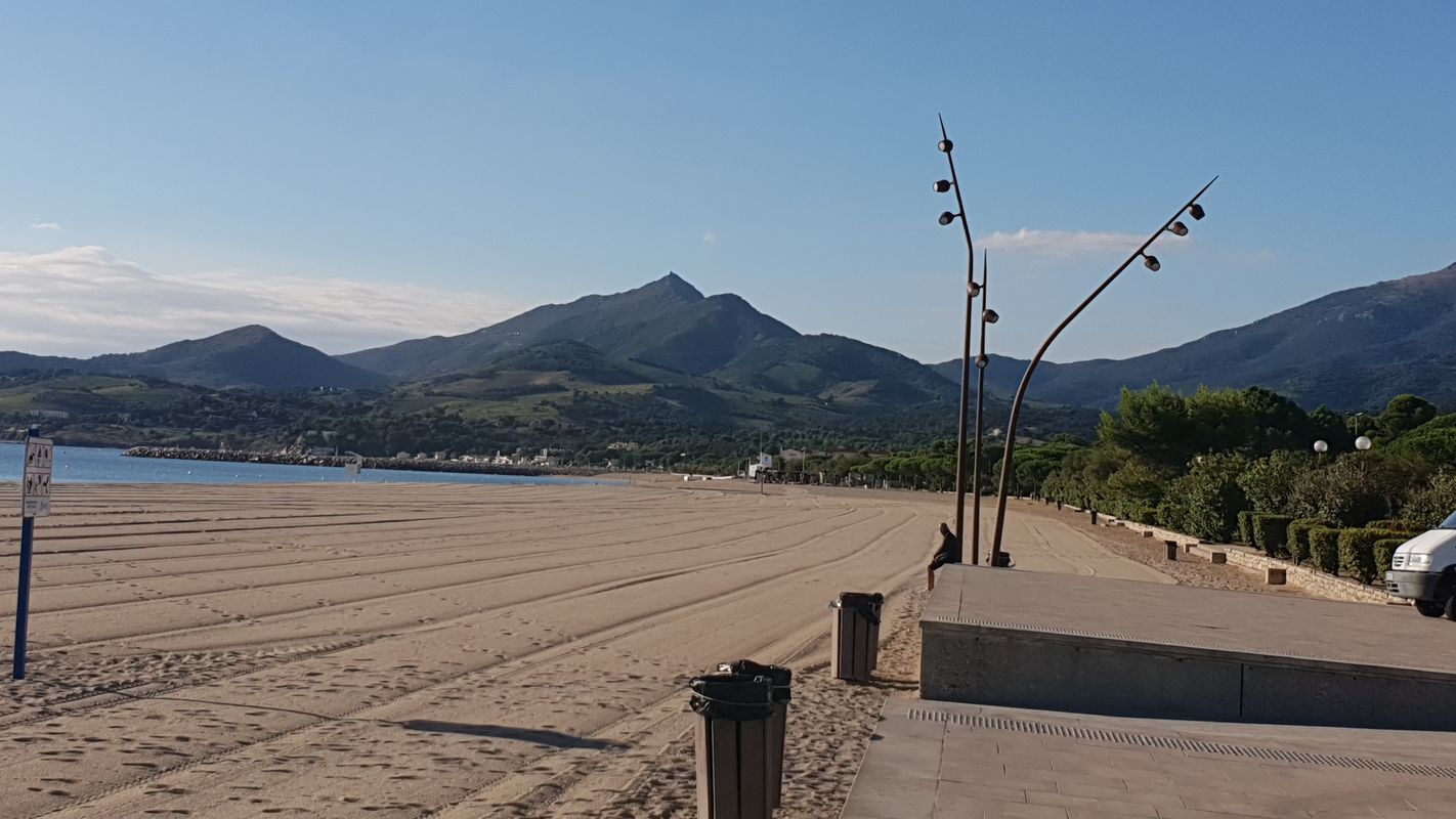 Day 3, Le Boulou to Leucate Village