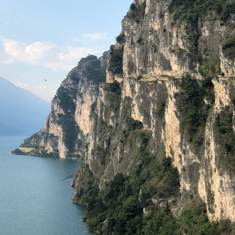 dalla Val di Gresta alla Val di Ledro
