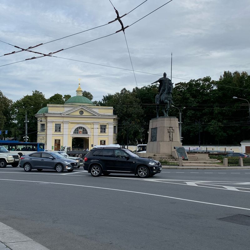 по првобережной