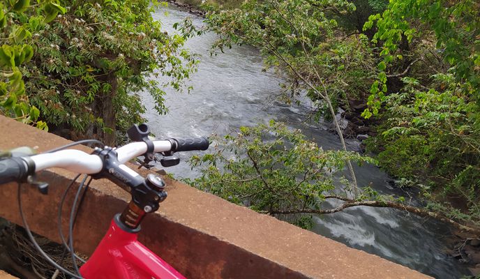 Foto 1 der Bikemap-Route "De Rua Nova Ponte 327 a Avenida Alípio Abraão 890" Foto 1 der Bikemap-Route "De Rua Nova Ponte 327 a Avenida Alípio Abraão 890"