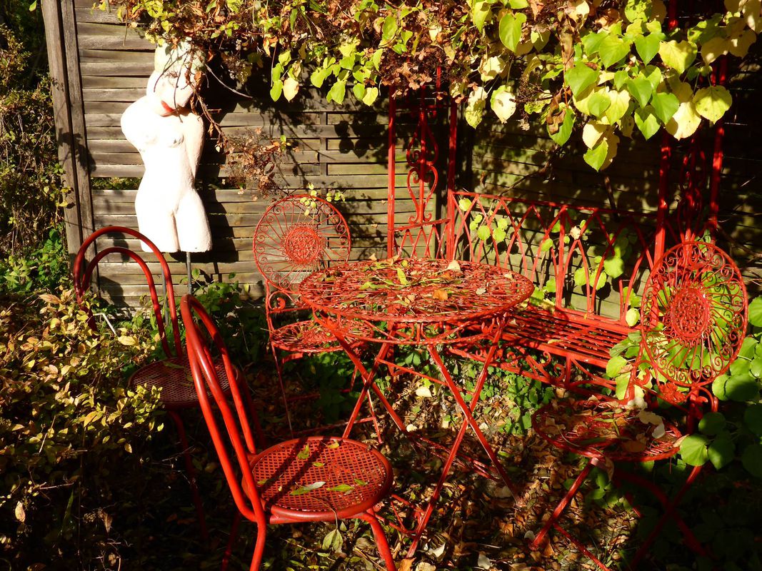 Zum Garten der Stille in Plinz