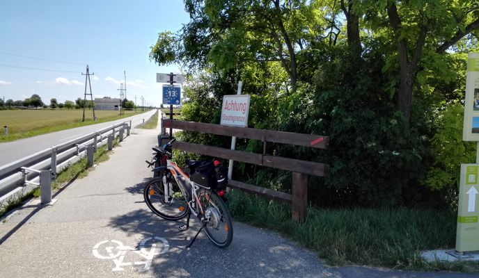 Photo 1 of the Bikemap route "FSll, Trausdorf an der Wulka - Neusiedlersee Runfahrt - FS ll, Trausdorf an der Wulka"