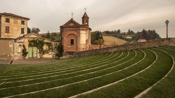 Foto 1: Rent Your Bike "Langa del Barolo"