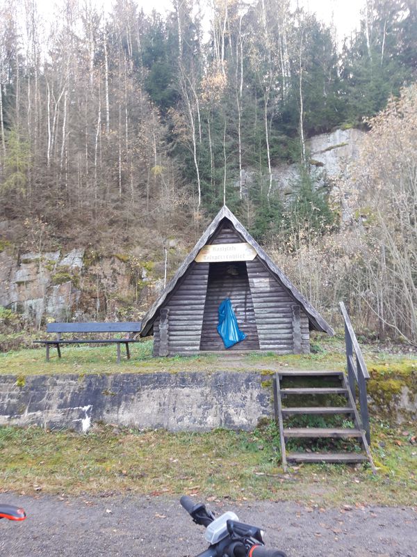 Albernauer Hauptstraße 18, Zschorlau nach Albernauer Hauptstraße 14, Zschorlau
