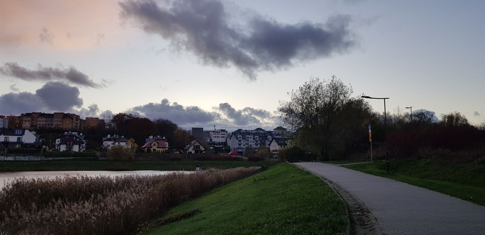 Kr贸lewskie Wzg贸rze 21, Gda艅sk do Kr贸lewskie Wzg贸rze 21, Gda艅sk