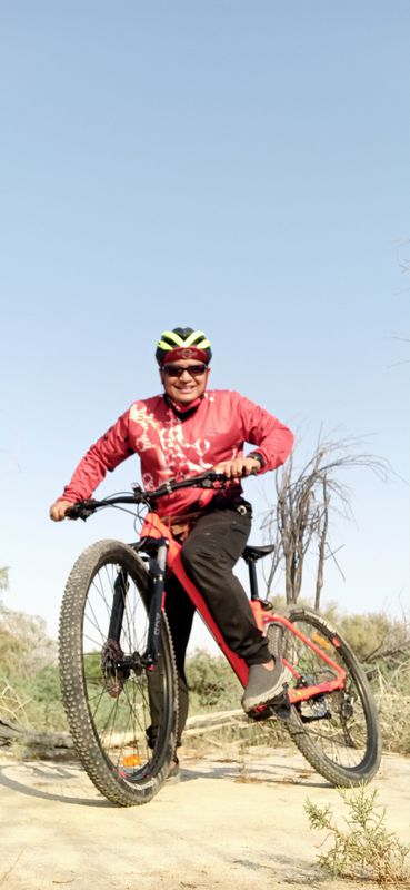 mesaieed gravel road adventure