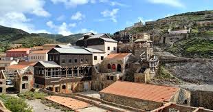 12) Argentiera