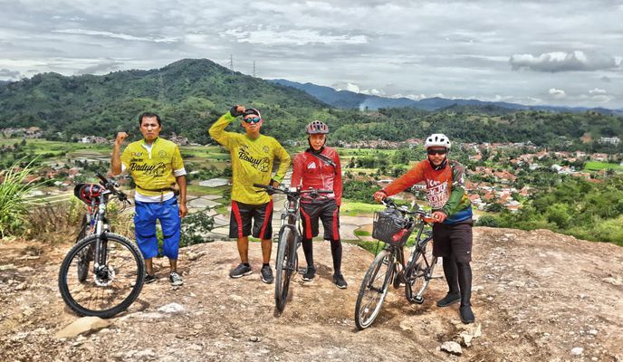 Photo 1 of the Bikemap route "Salak Loop Cianten"