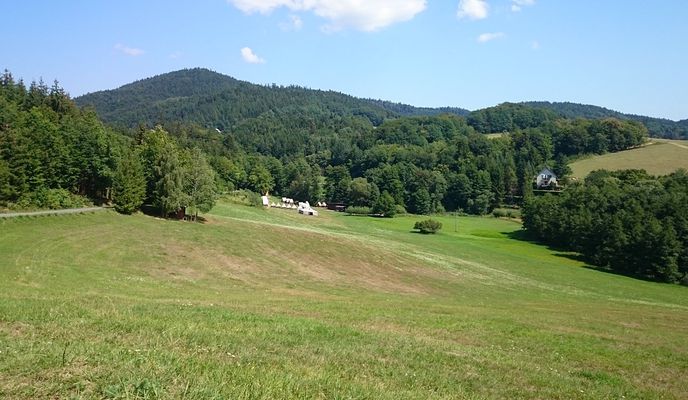 Photo 1 of the Bikemap route "Hadovna-U Dubu-Pod Ondrejovskem-U Obrazku-Lukov (castle)-Bezednik-Vela 23 km (Frystak, Zlin area)"