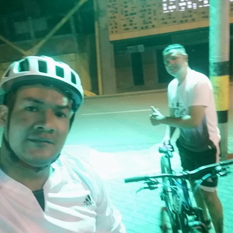 De Carrera 79 1-11, Medellín a Calle 2 79-129, Medellín