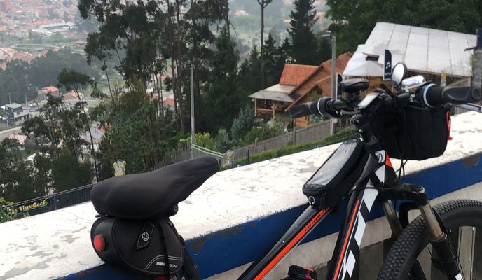 Foto 1 der Bikemap-Route "De Diego de Almagro, Cuenca a Avenida Mirador de Turi, Cuenca"