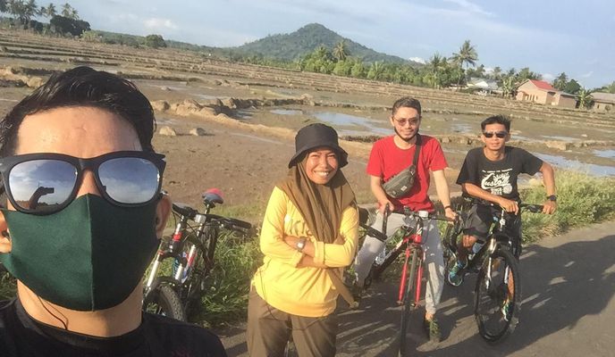 Foto 1 del percorso Bikemap "Jalan Sam Ratulangi 1, Ujung Bulu to Jalan Anggrek 9, Ujung Bulu"