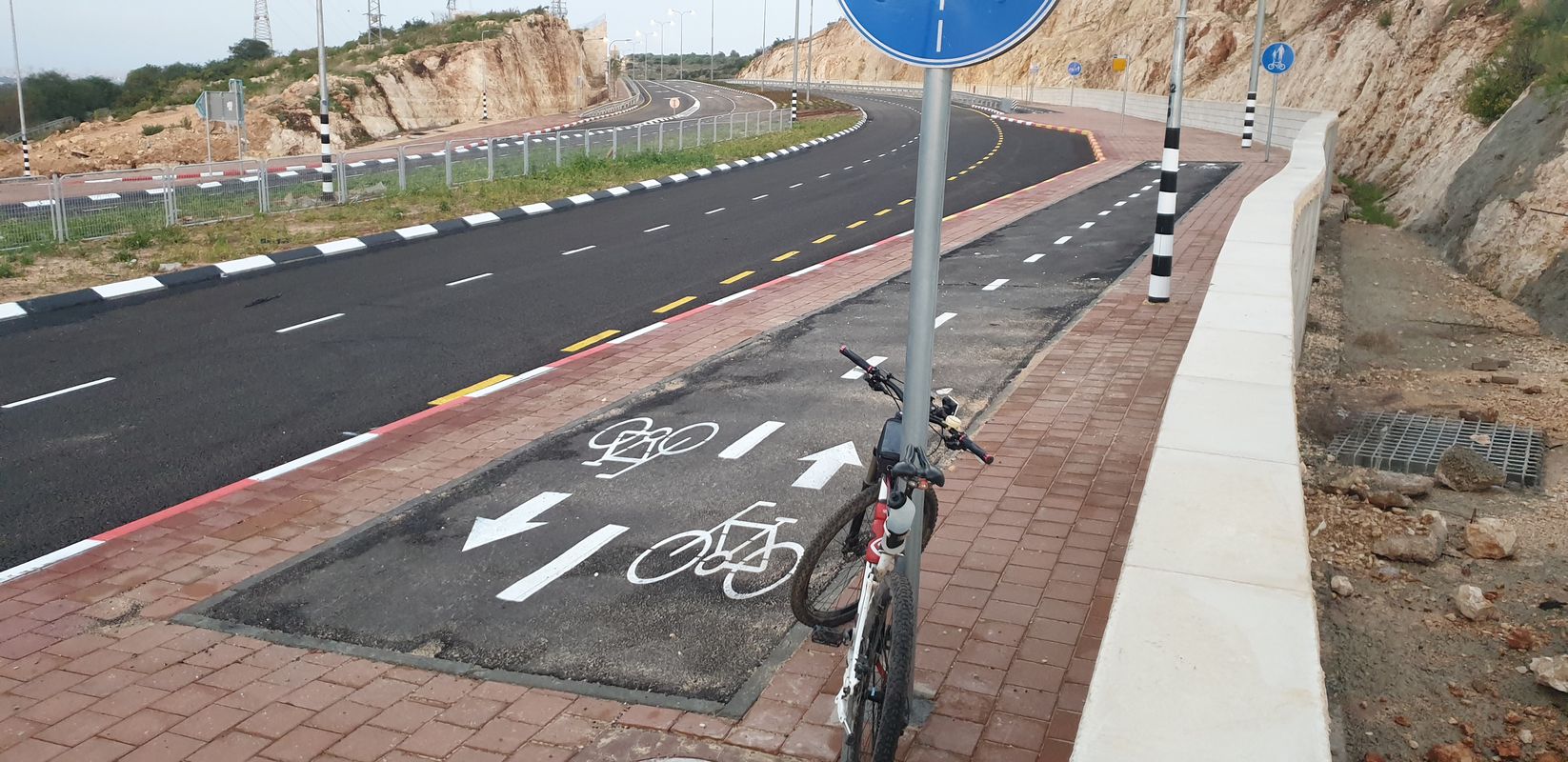 Shaike Ofir Street 12, Rosh Haayin to Shaike Ofir Street 13, Rosh Haayin