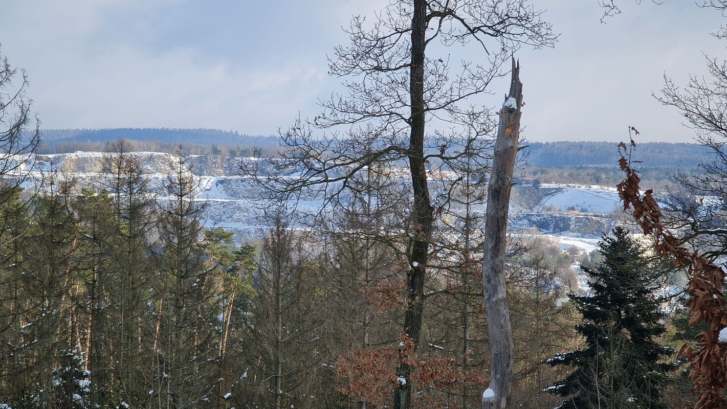 Zimní Mariánské údolí a Mokerská hájovna