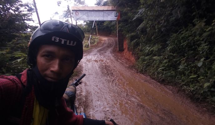 Photo 1 of the Bikemap route "gerilya ke cisadon" Photo 1 of the Bikemap route "gerilya ke cisadon"