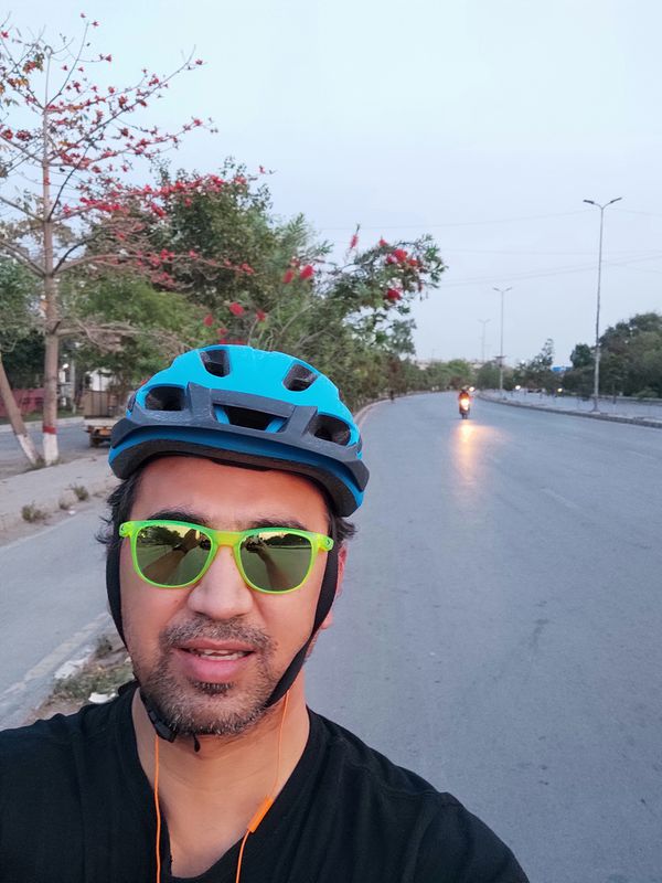 Lahore to Street 10 511, Lahore