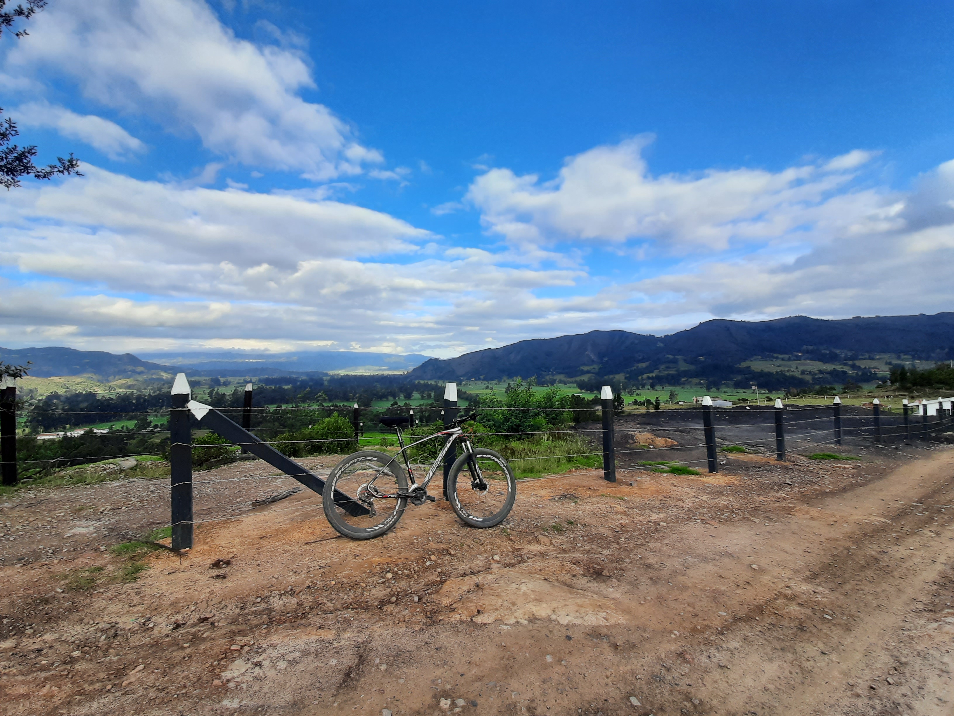 Quebrada onda       De Guachetá a Carrera 5 4-1, Guachetá
