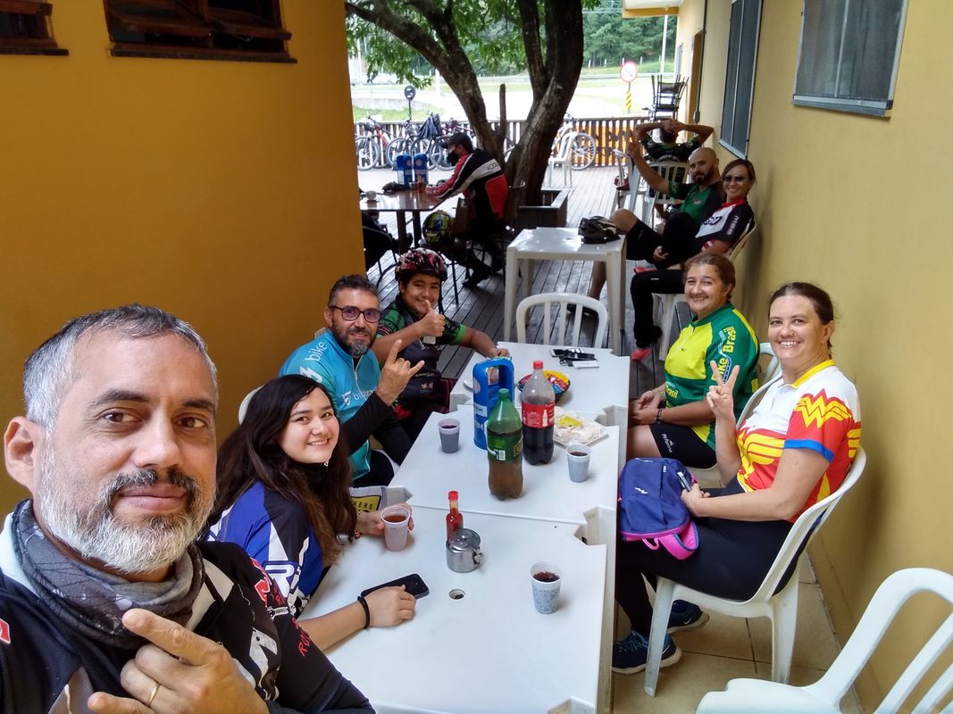 De Travessa Antônia Miravalhes Possebon 112 a Travessa Antônia Miravalhes Possebon 100