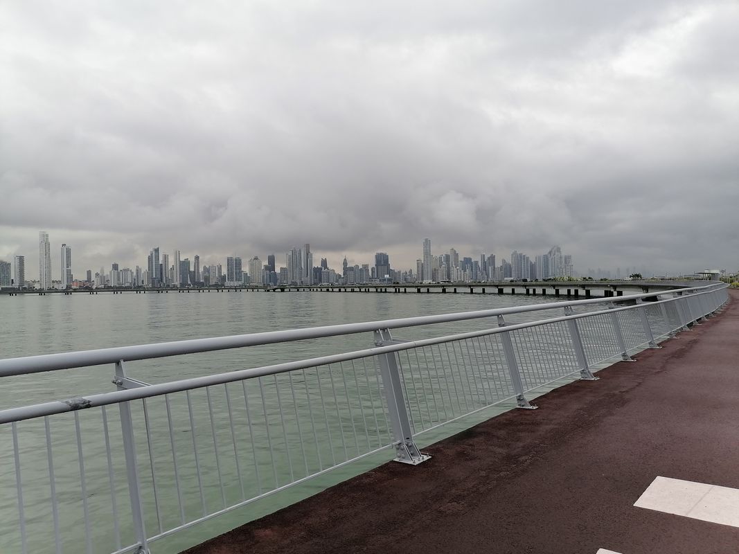 De CiclovĂa Cinta Costera, Panamá a Cinta Costera, Panamá