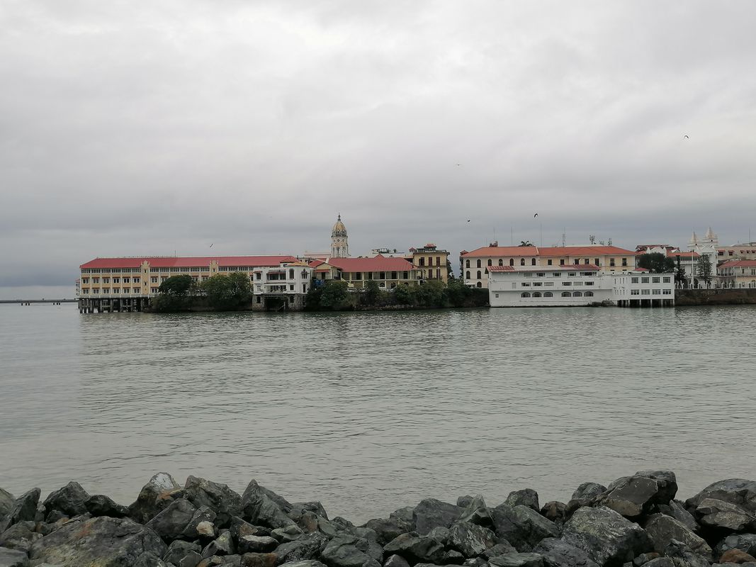De CiclovĂa Cinta Costera, Panamá a Cinta Costera, Panamá