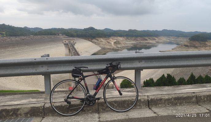 Photo 2 of the Bikemap route "光復路一段285巷4弄 10, 東區 to 光復路一段285巷4弄 3, 東區"