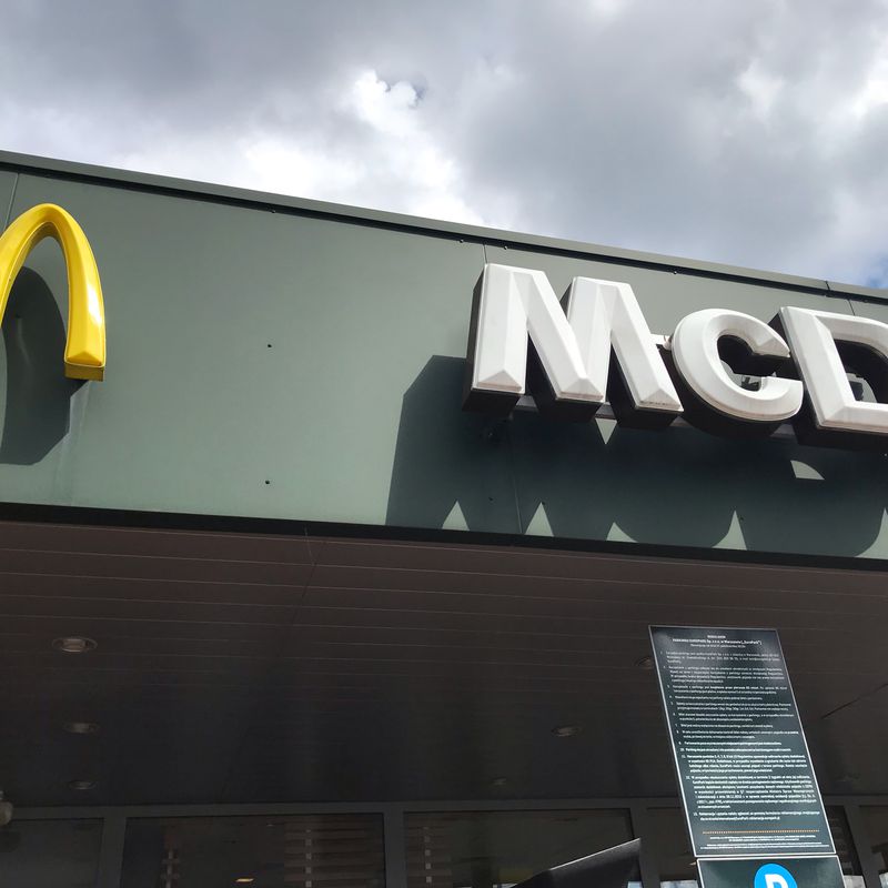 Wakacyjna 4, Piaseczno koło Warszawy do Wakacyjna 2, Piaseczno koło Warszawy