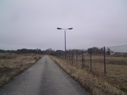 Hebe Bild 23 entlang der Bikemap-Route "Flugplatz Finow Tour" hervor