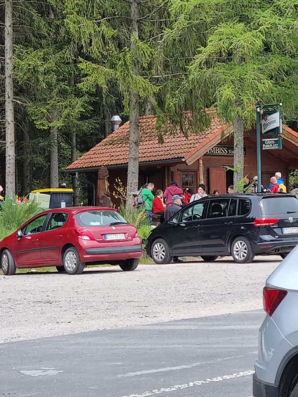 Karlsbader Straße 96, Schneeberg nach Karlsbader Straße 98, Schneeberg