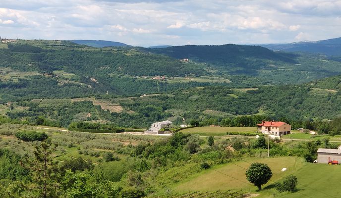 Photo 1 of the Bikemap route "Baničići, Grdoselo, Kršikla, Grimalda, Pagubice, Bani"
