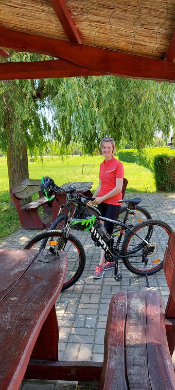 Ady Endre utca 199/2, Bicsérd to Vadász utca 56, Pécs
